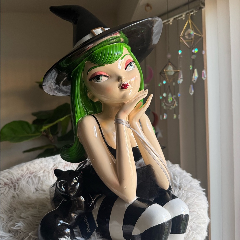 Bella Lux Witch Figurine with Green Hair and Black Cat